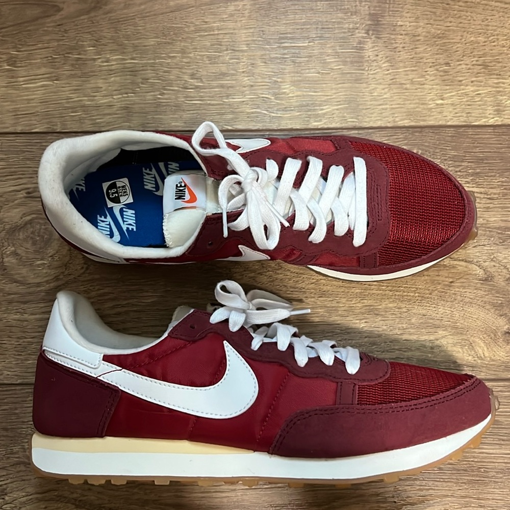 NIKE CHALLENGER OG